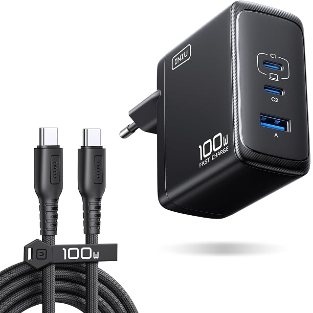 Cargador INIU de 100 W con tres puertos y su cable USB-C incluido